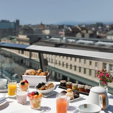 Hotel Warwick