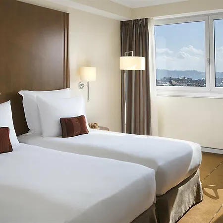 Hotel Warwick 4*